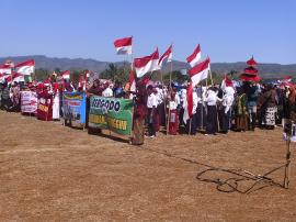 KARNAVAL PEMBANGUNAN DESA WATUSIGAR 